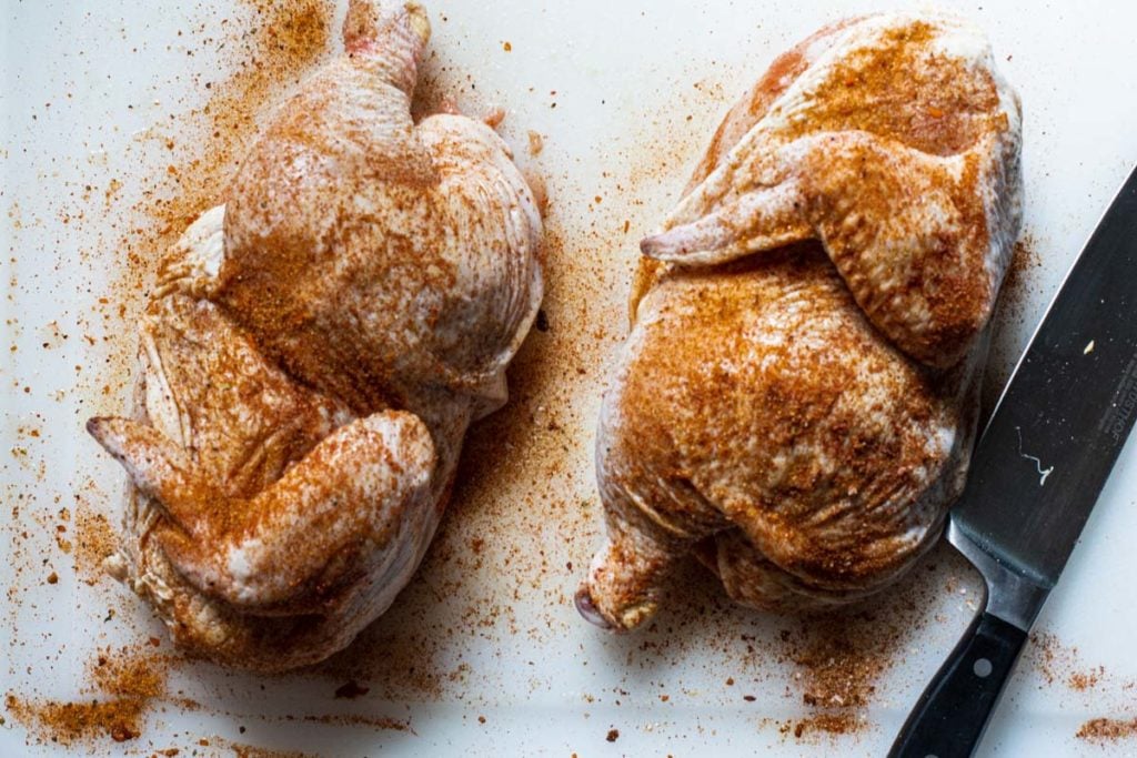 Using dry rub on whole chicken before grilling