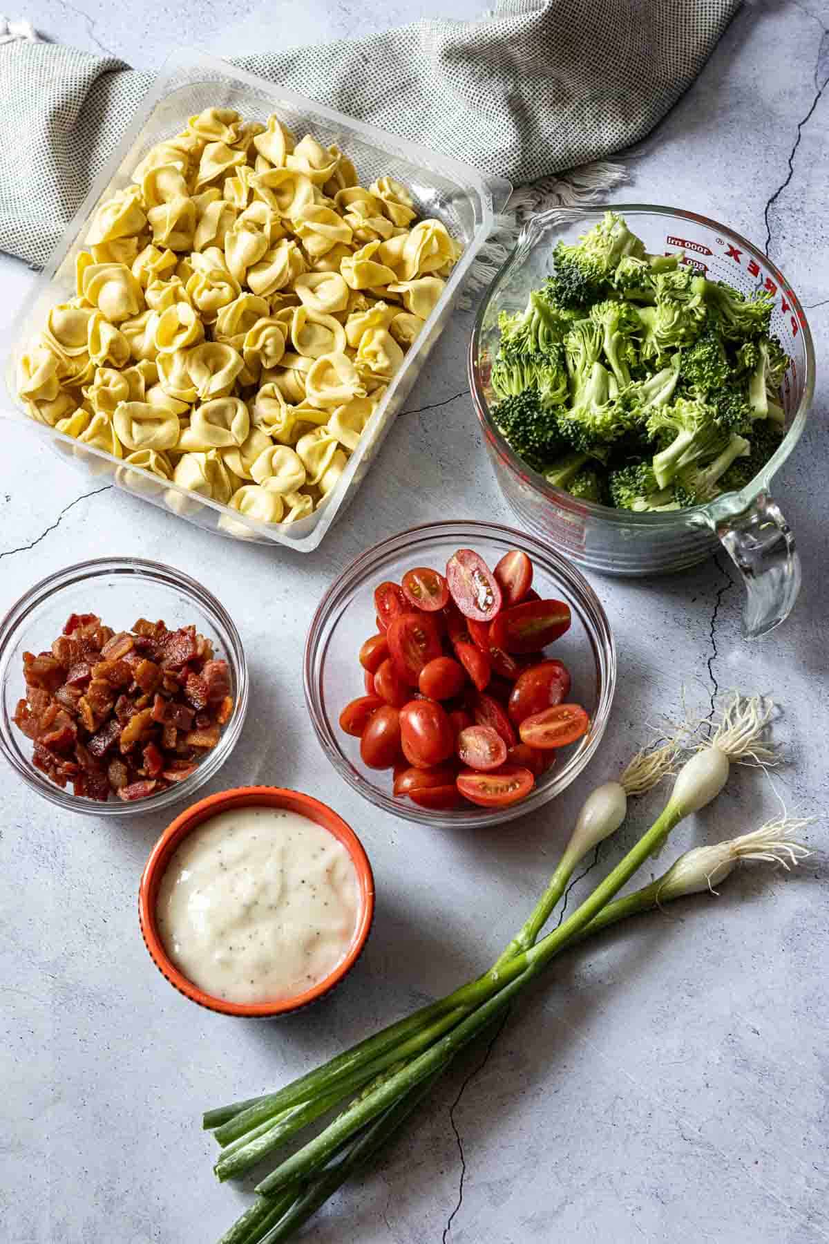 Ingredients to make Cheese Tortellini pasta saald.