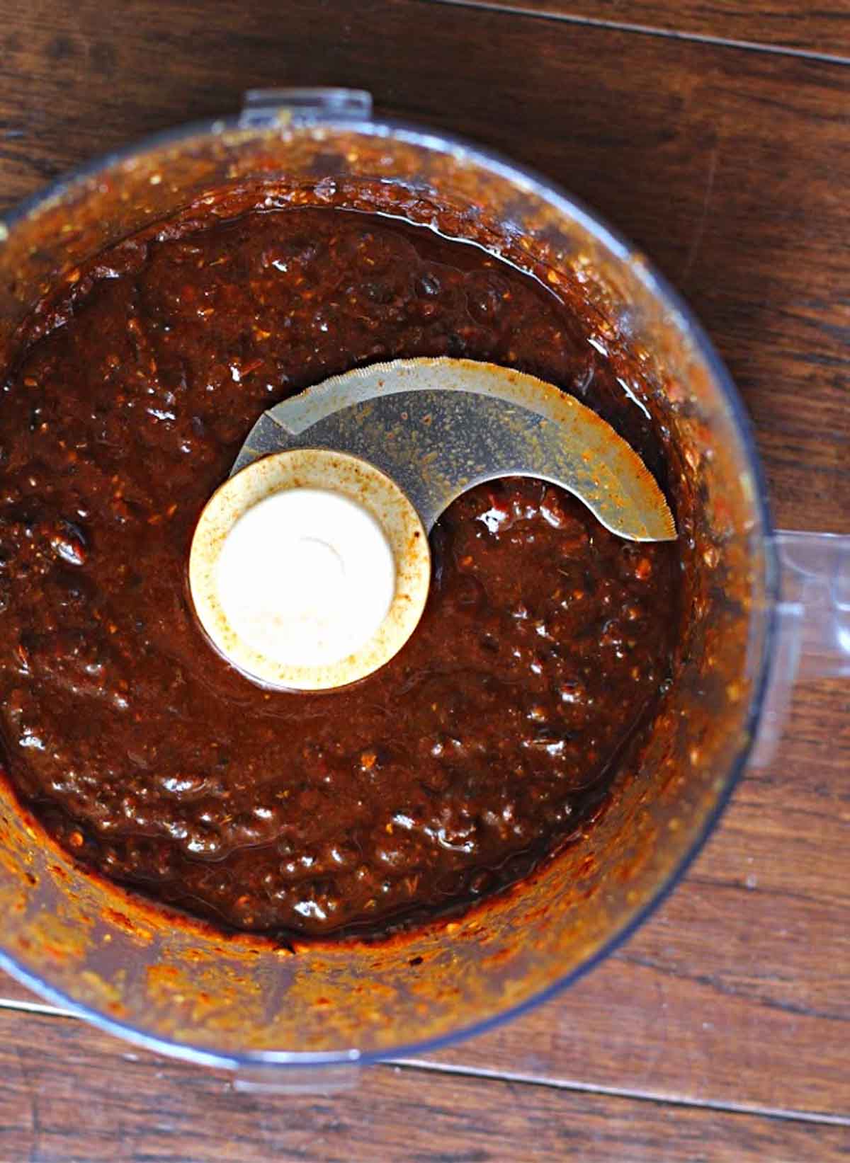 making red sauce for tacos al pastor in a food processor