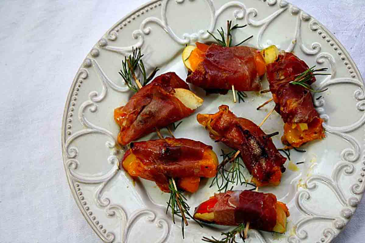 Apples wrapped in pancetta appetizer recipe.