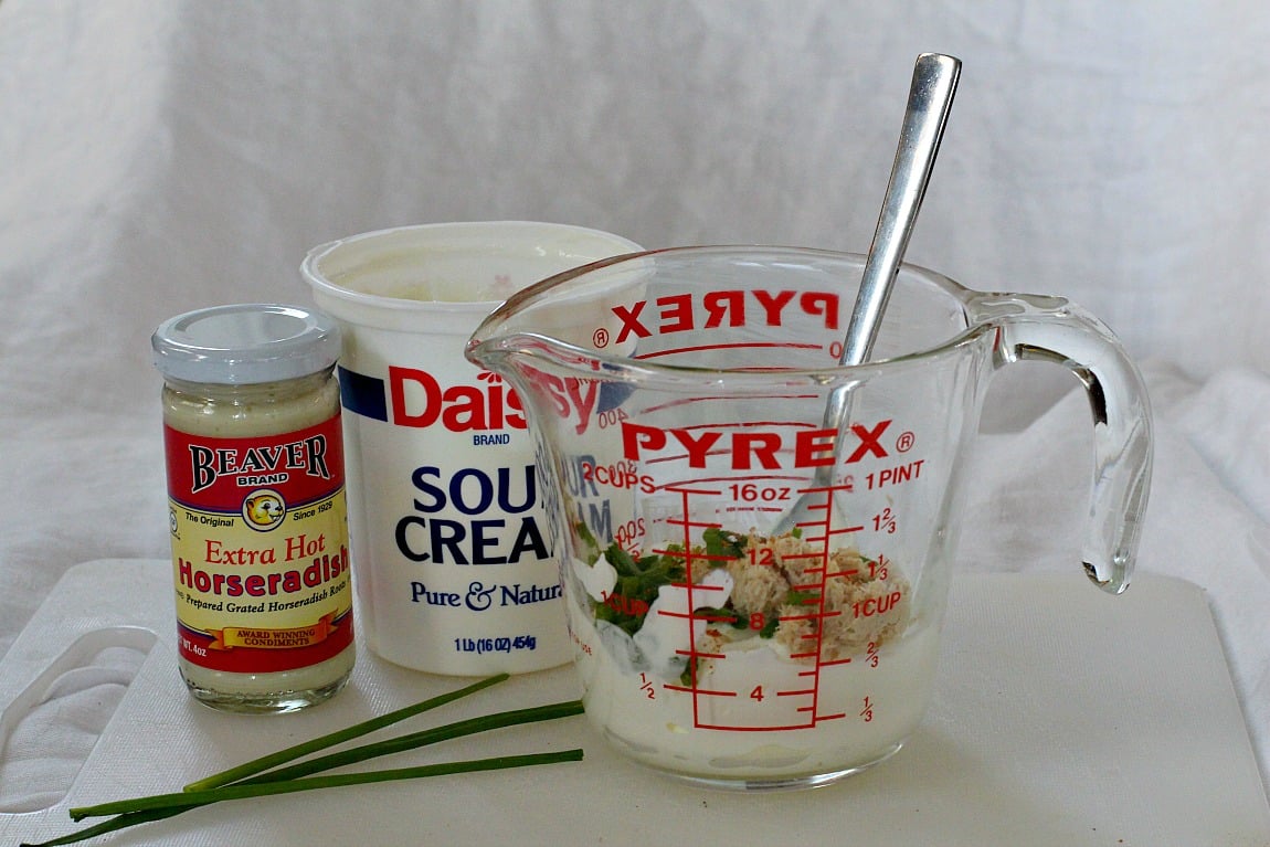 Homemade Creamy Horseradish Sauce for Prime Rib