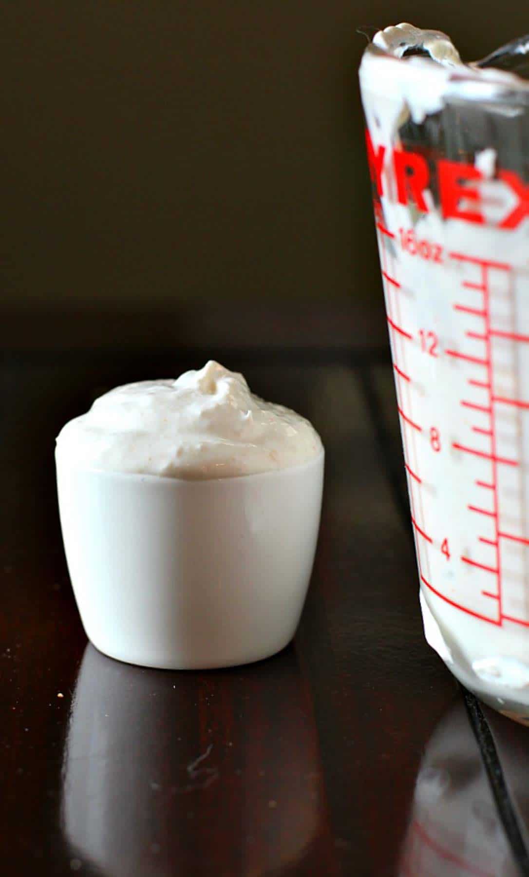 Easy horseradish cream sauce for prime rib.