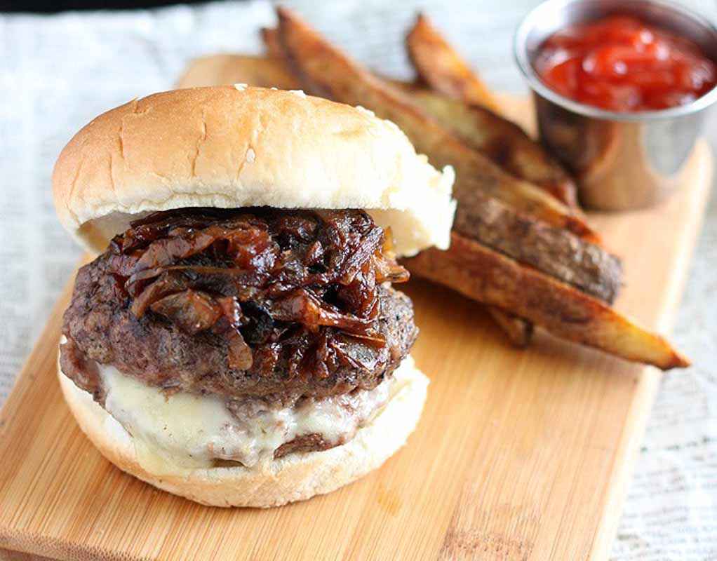 Pepper Jack Cheese Stuffed Burgers