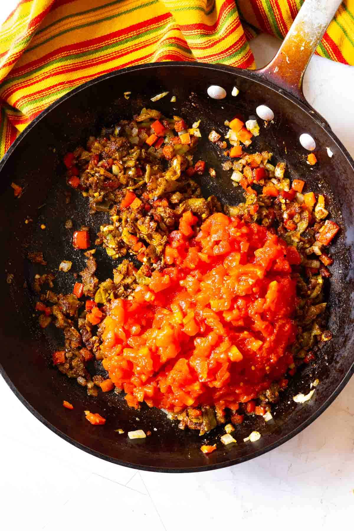 How to make sofrito for spicy meatloaf, step 3.