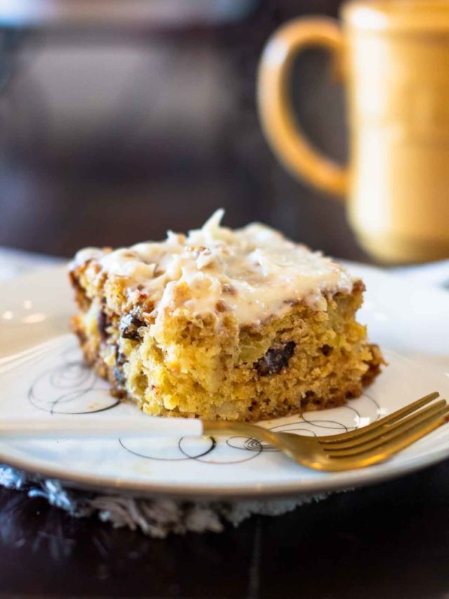 Pineapple Cake Story