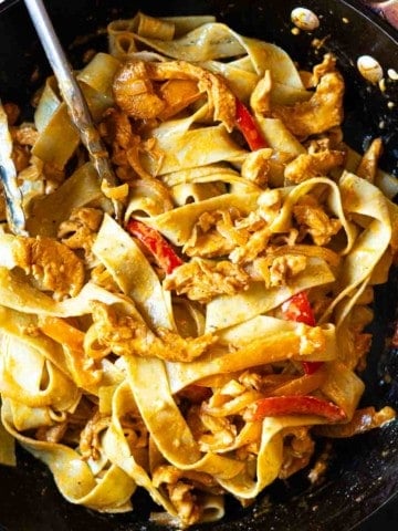 Chicken Fajita Pasta in a large skillet.