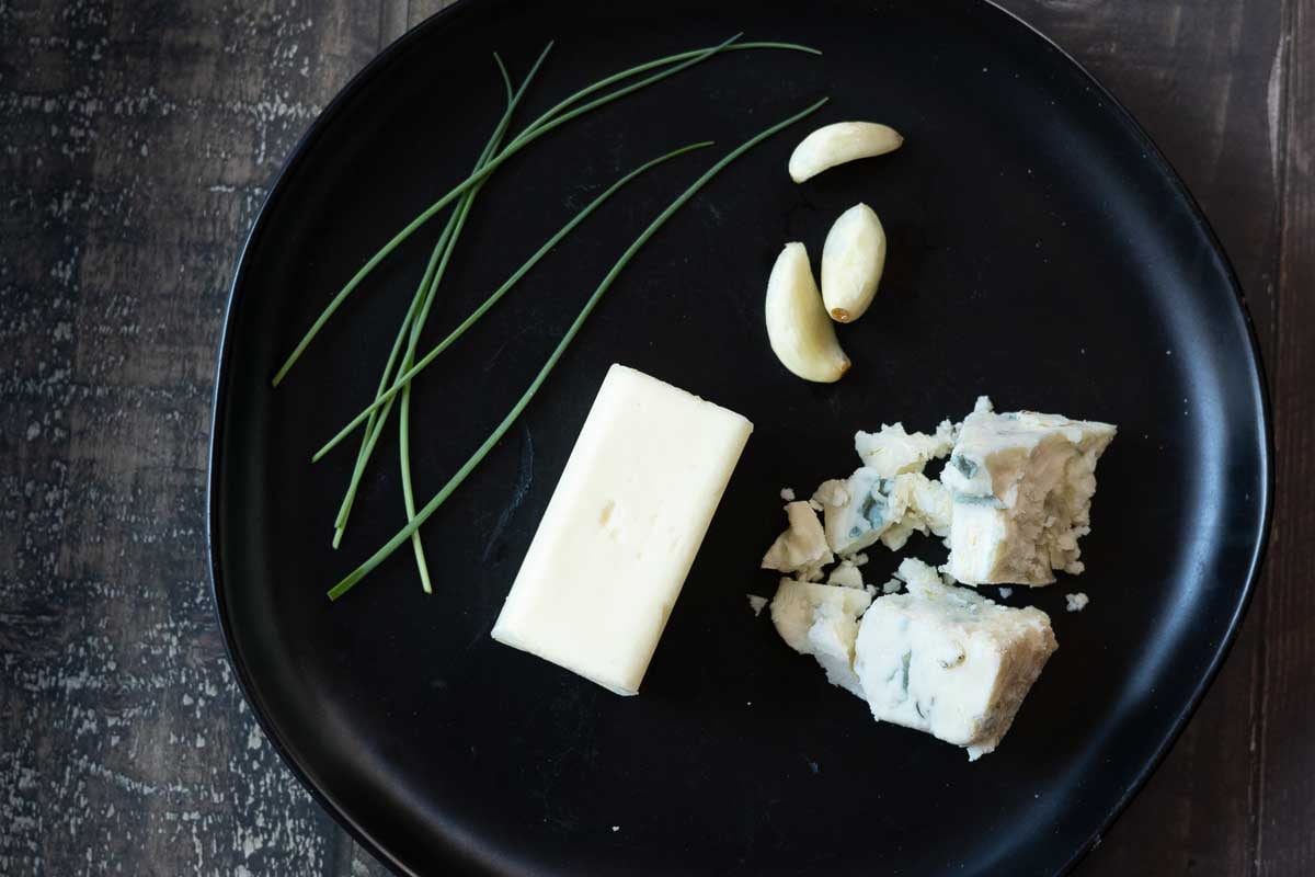 Ingredients to make blue cheese butter.